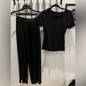 Black ribbed matching set